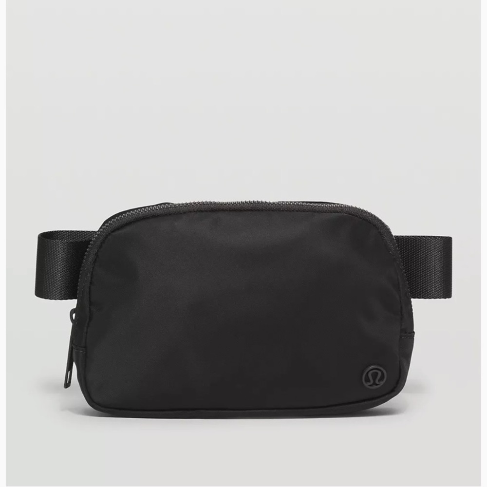 ISO lululemon Fanny pack